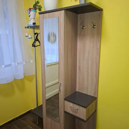 Apartament Amri *